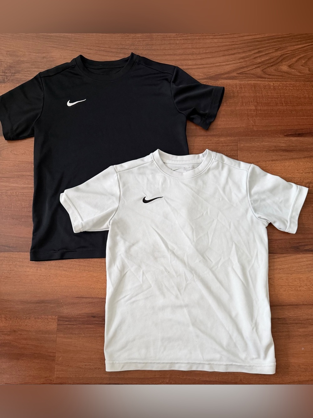Nike Boys Dri Fit Short Sleeve Tee Pair, M